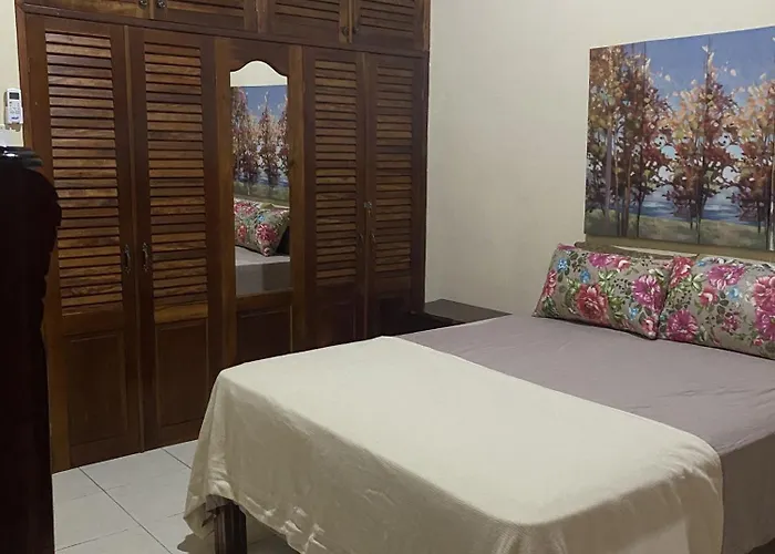 Jamaica Like A Local, A Perfect Girls' Getaway With Curated Excursions